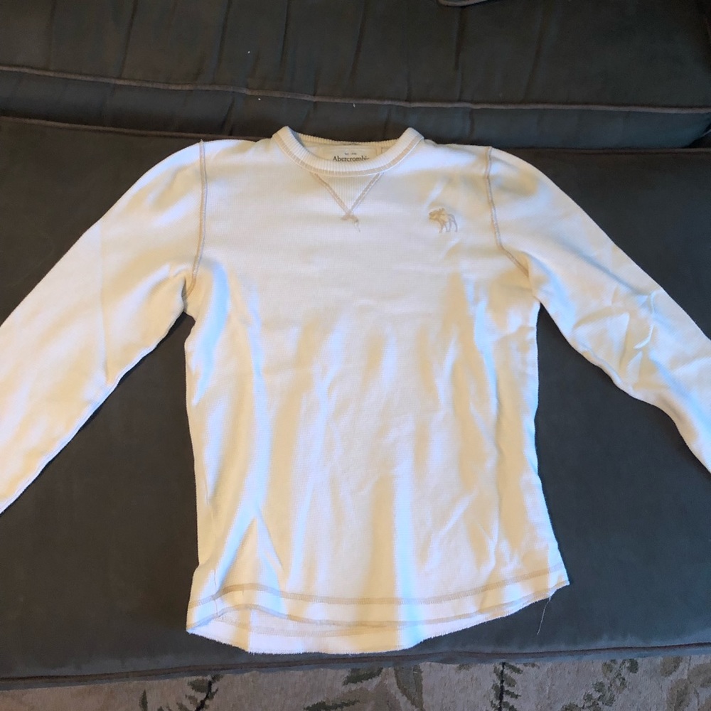 White long sleeve Abercrombie and Fitch shirt
